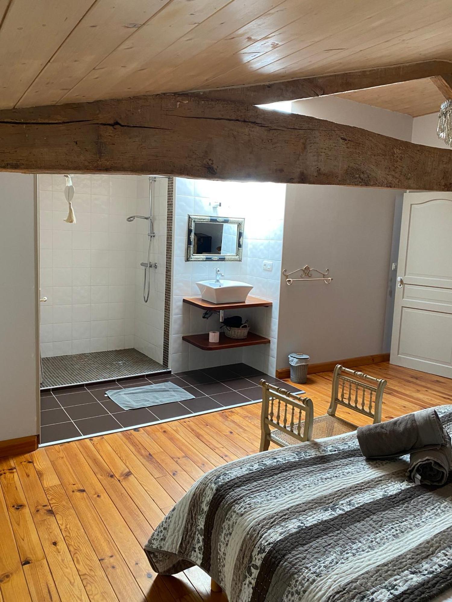 Maison D'Emmannaelle Auros Bagian luar foto